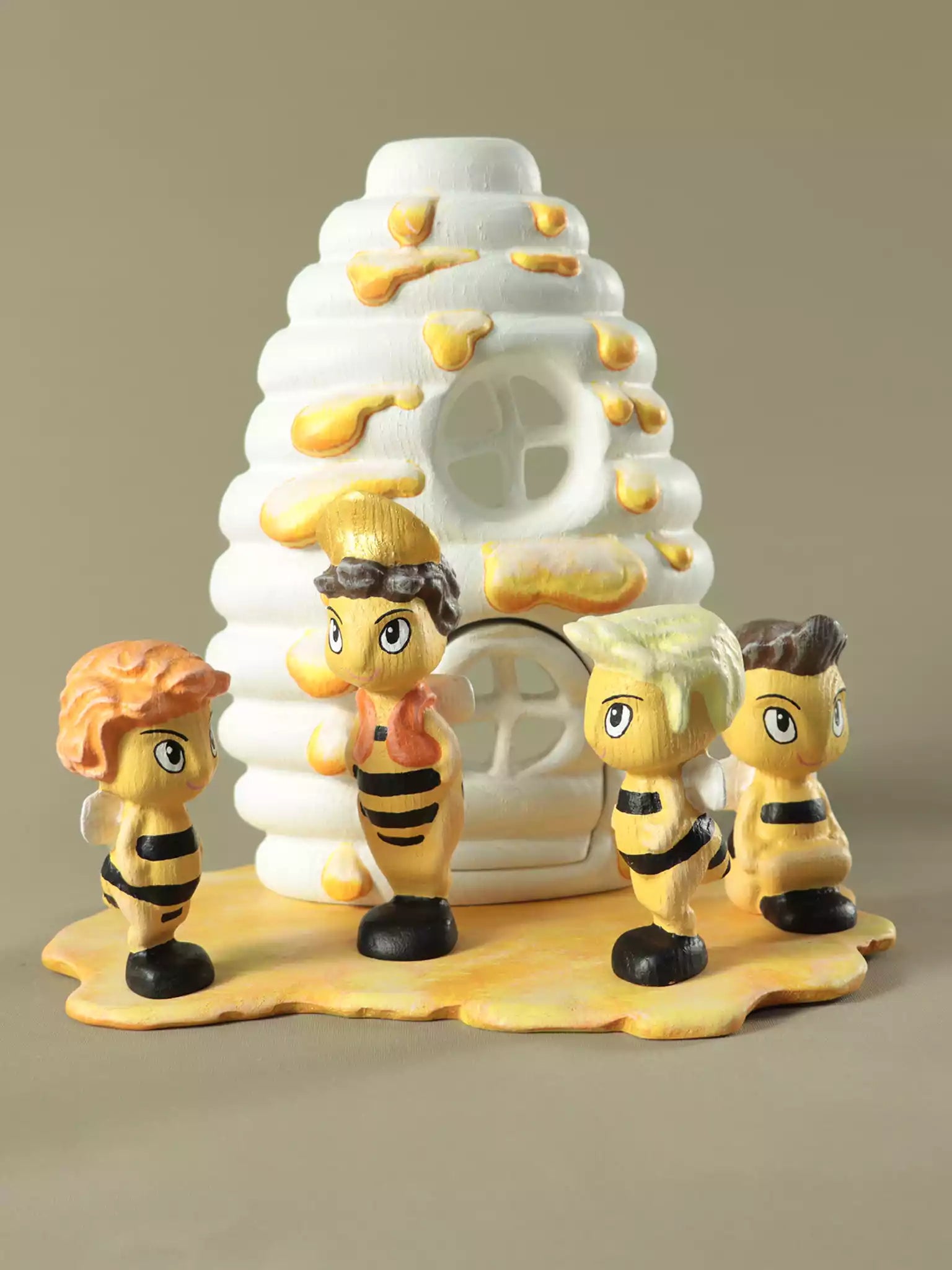 Queen drone worker bee figurines