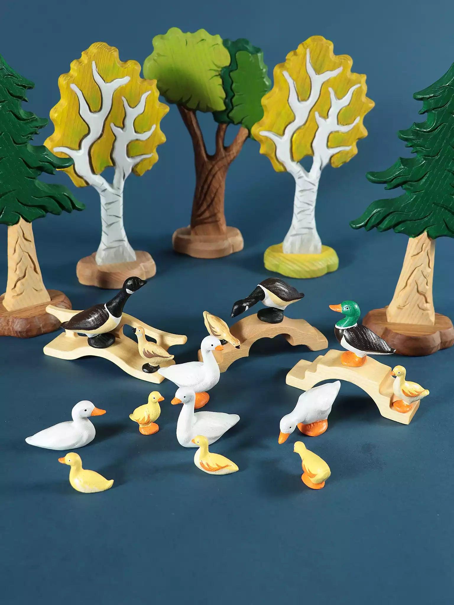 Wooden Canadian Goose Toy - Family of Four - Noelino Toys