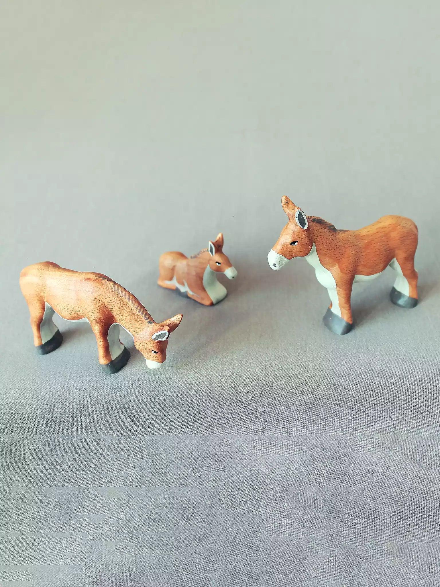 Wooden Donkey Toy - Family of Three - Noelino Toys