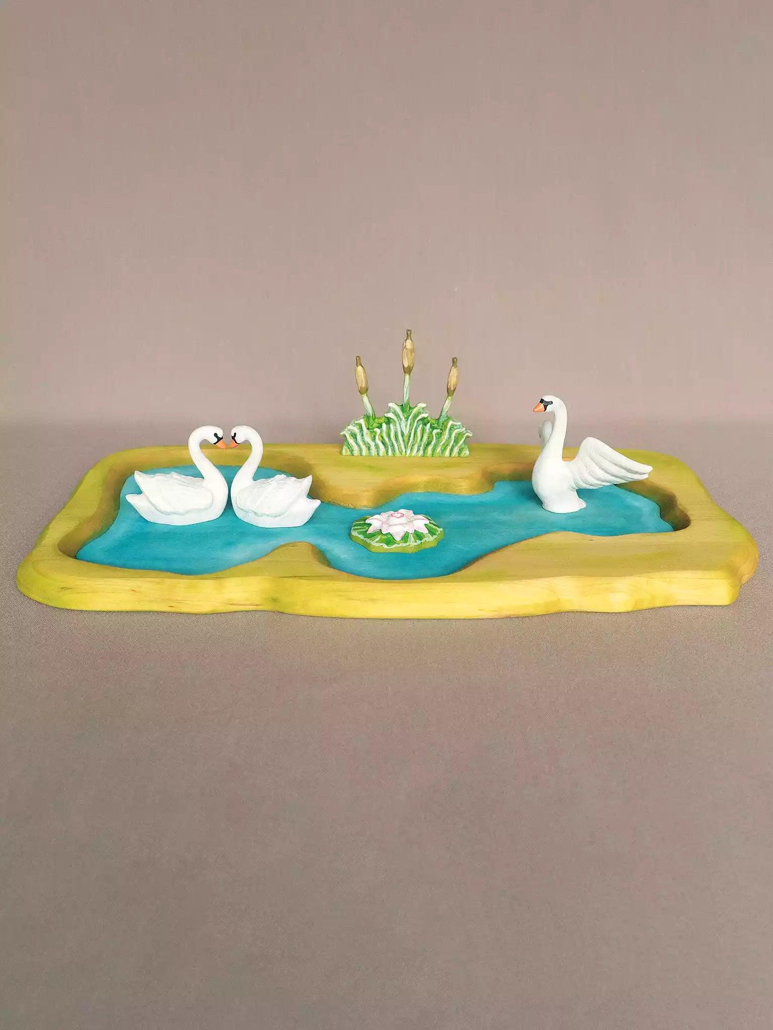 Wooden White Swan Flying - Noelino Toys