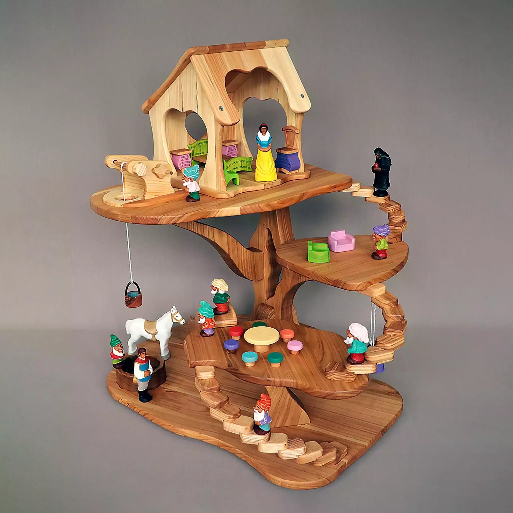 Dollhouses - Noelino Toys