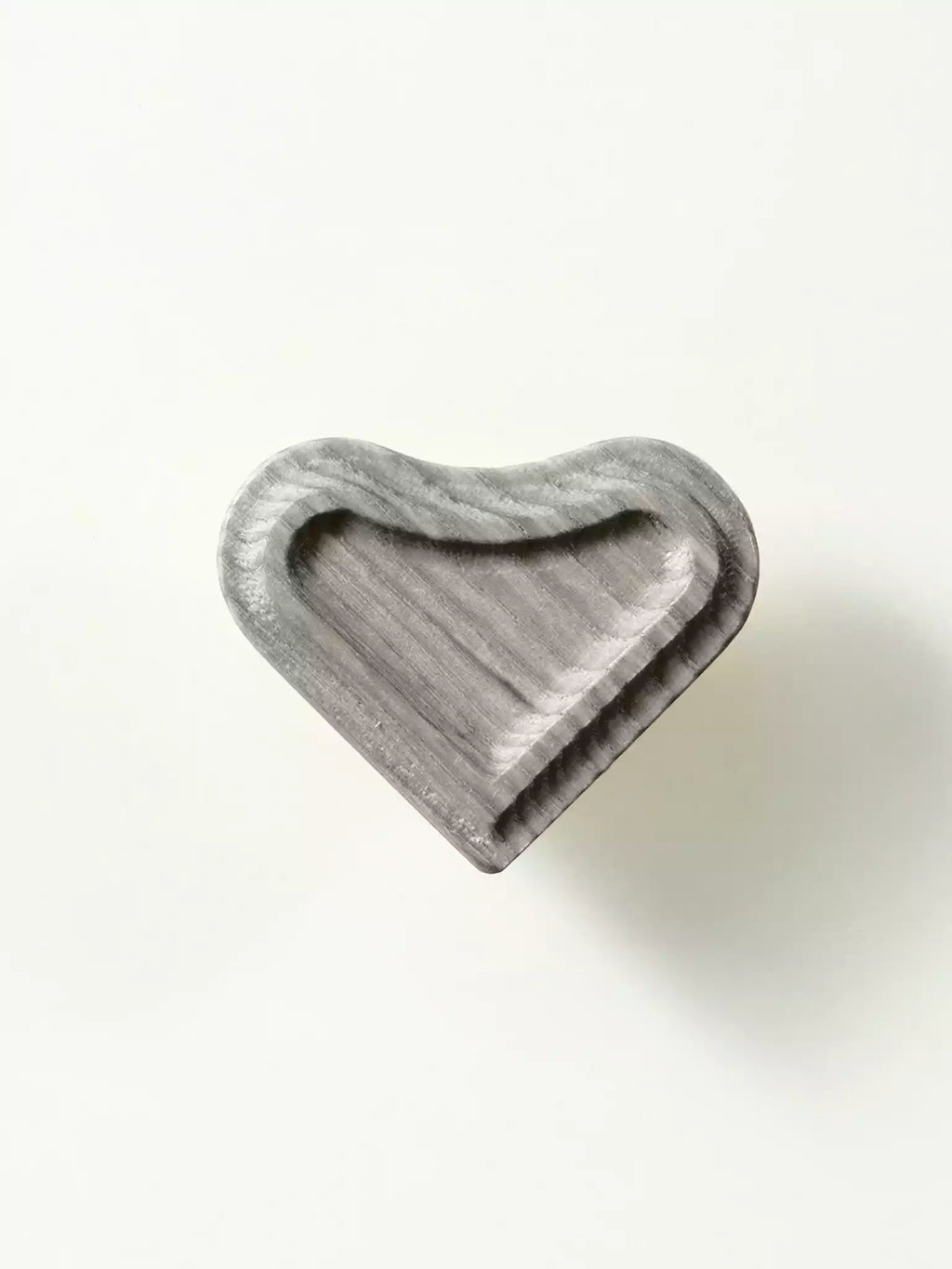 Ash wood heart-shaped knob for furniture

