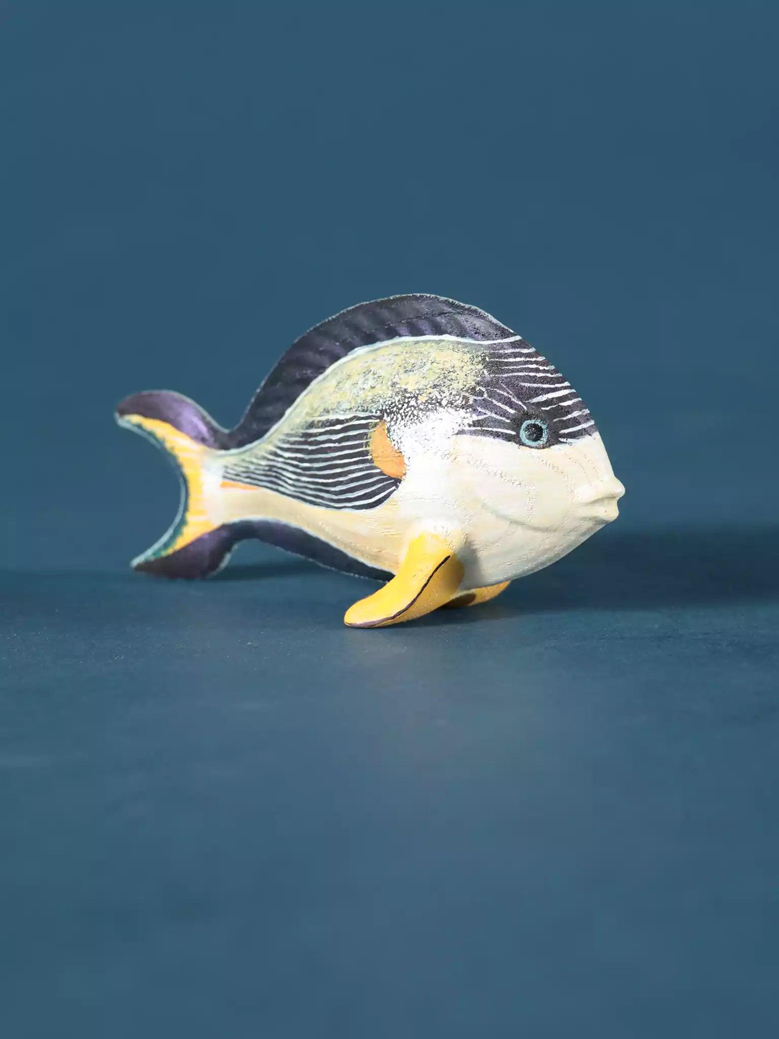 Handmade Wooden Fish - Sohal Surgeonfish Figurine - Noelino Toys