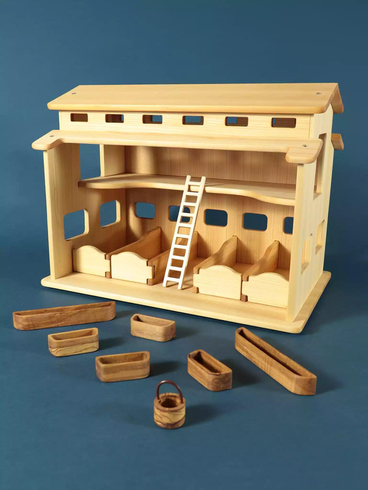 Solid Wood Farm - Bavaria - Noelino Toys