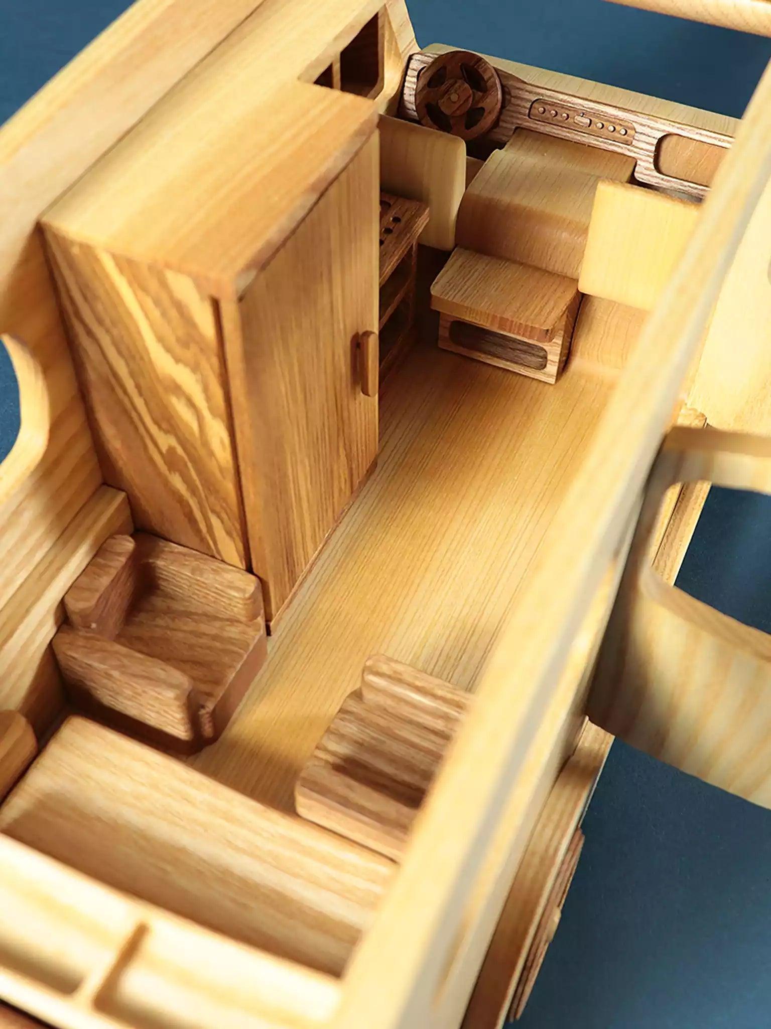 Wooden Camper Van - Motorhome with Furniture - Noelino Toys