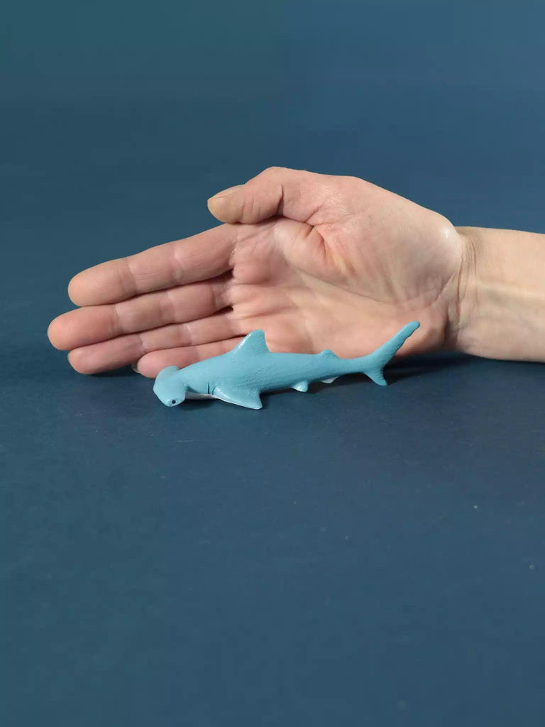Wooden Hammer Shark Collectible Toy Figurine - Noelino Toys