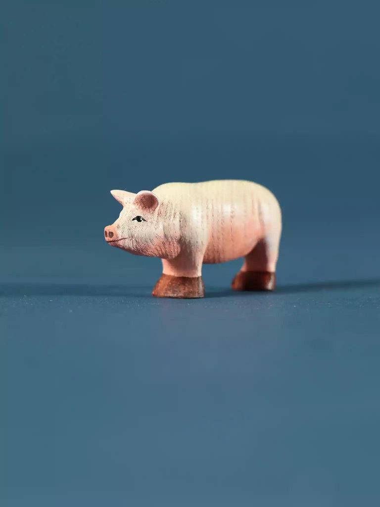 Wooden Pig - Collectible Farm Animals - Noelino Toys