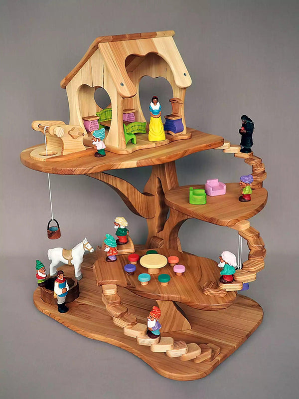 Wooden Tree Dollhouse - Mothertree - Noelino Toys