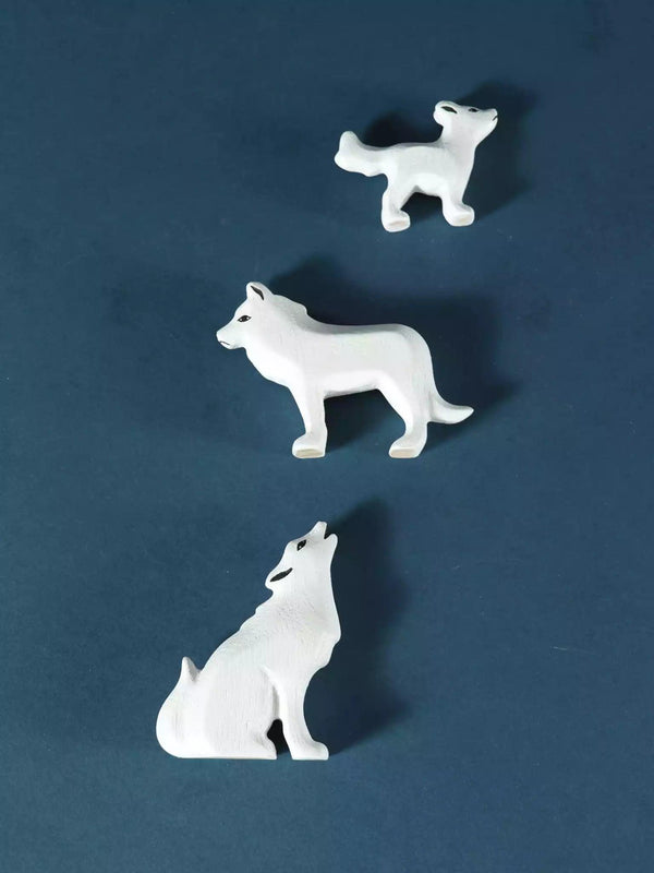 Arctic Wolf Family - Wooden Waldorf Animals - Noelino Toys