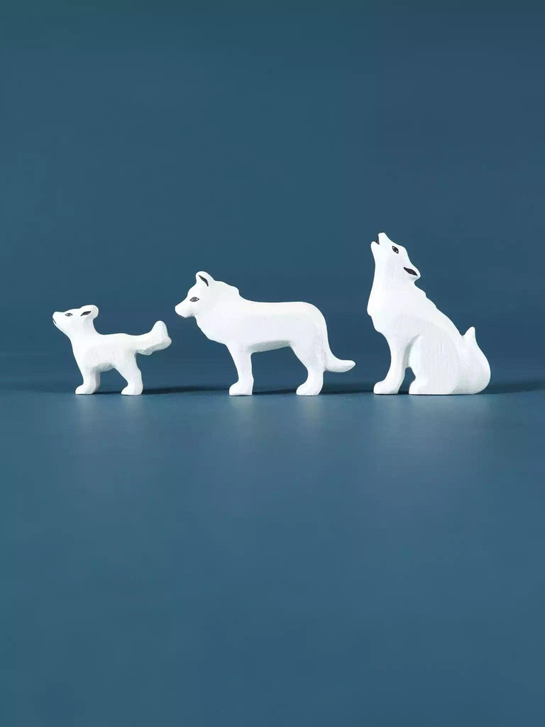 Arctic Wolf Family - Wooden Waldorf Animals - Noelino Toys