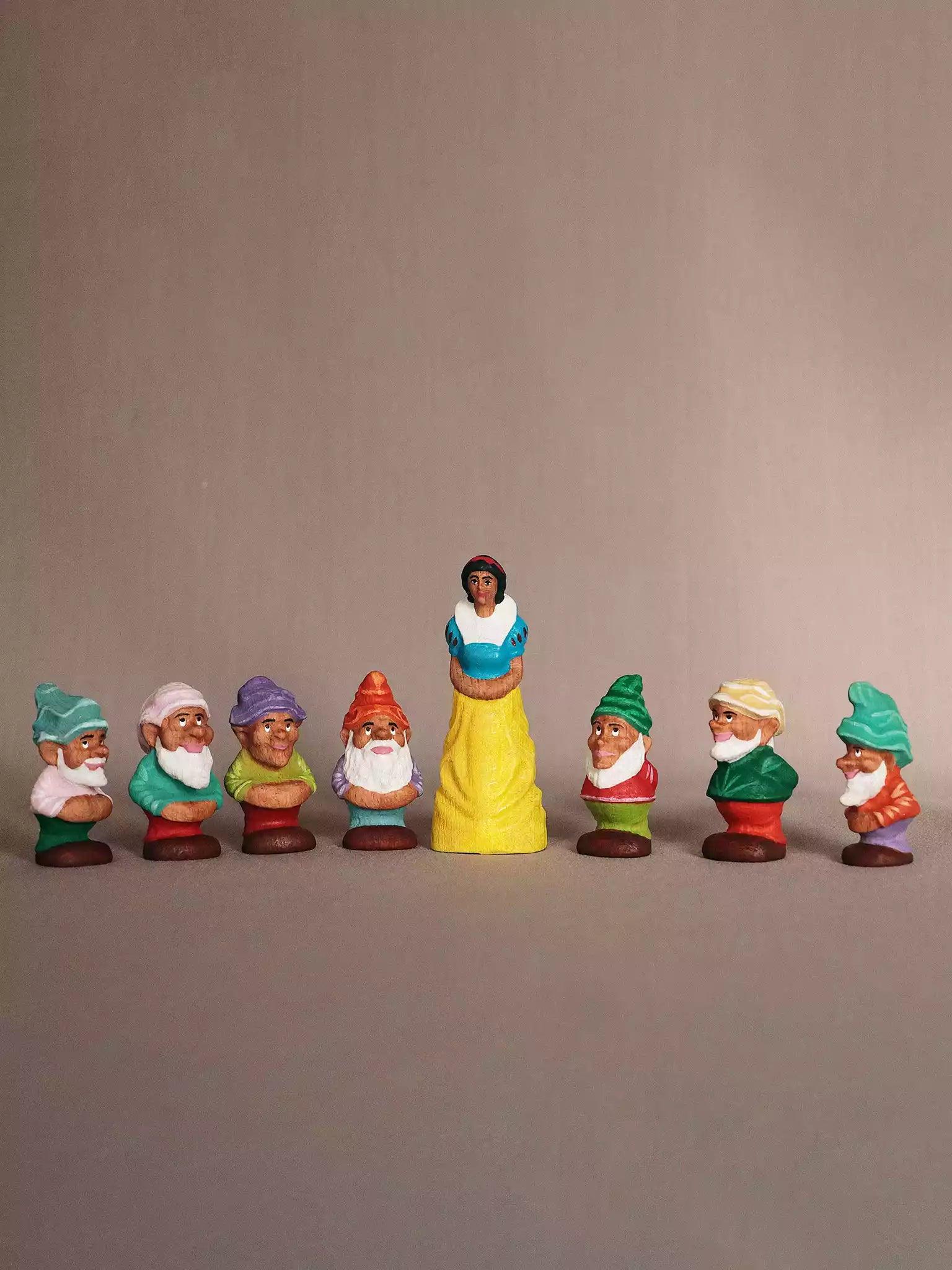 Snow White & Seven Dwarfs Toy Set - Noelino Toys