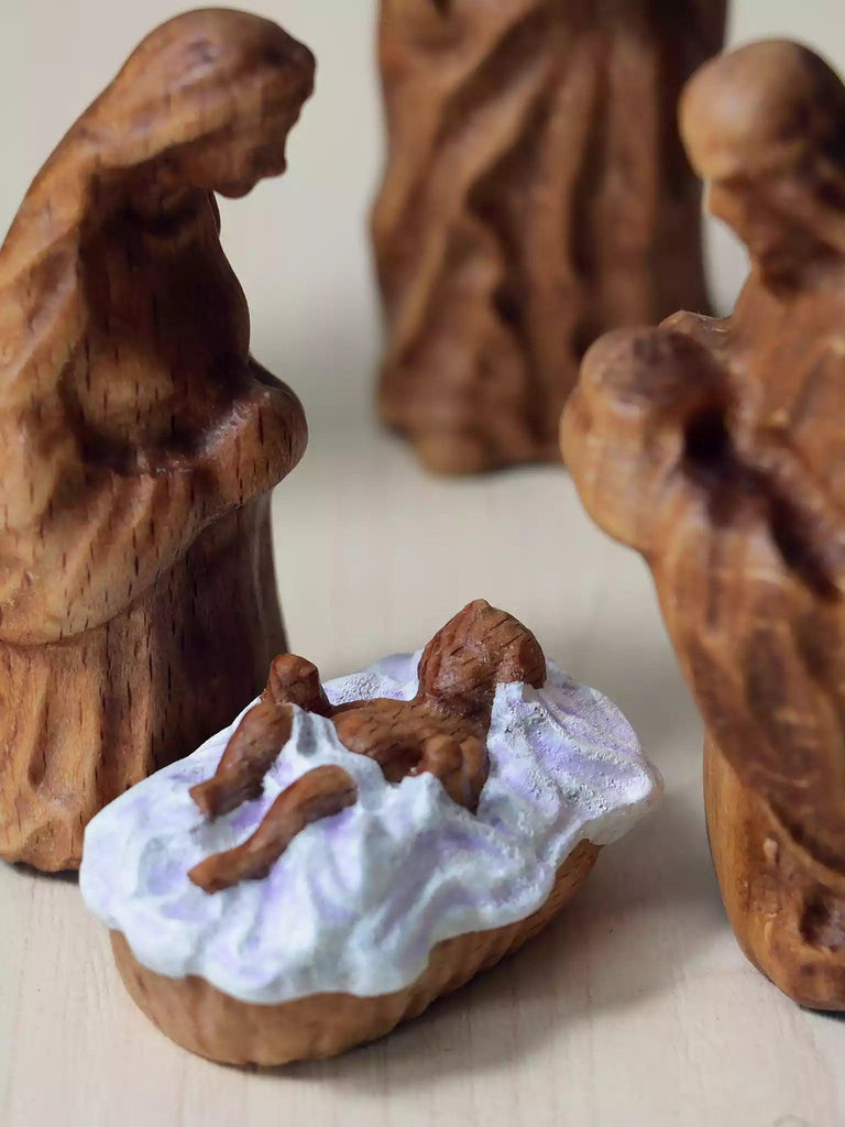 Wood Carved Nativity Set - Noelino Toys
