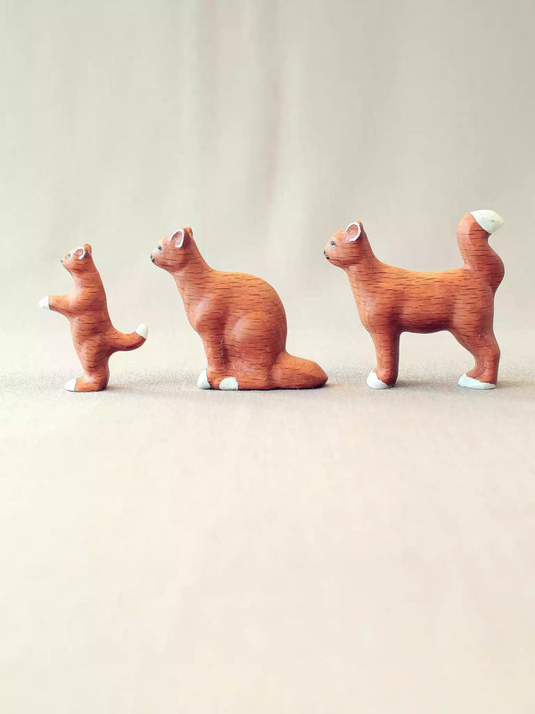 Wooden Cat Toy - Family of Three - Noelino Toys