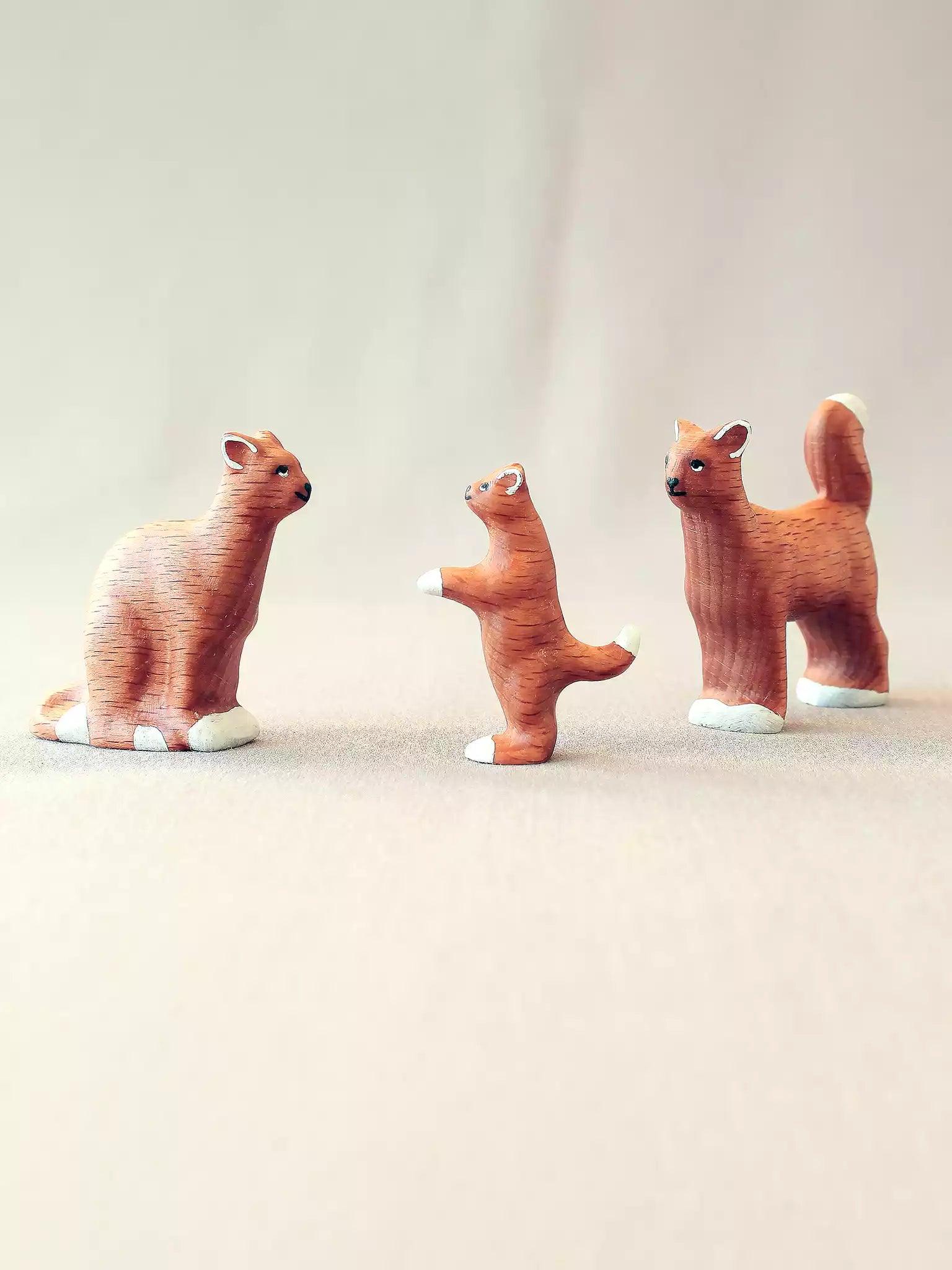 Wooden Cat Toy - Family of Three - Noelino Toys