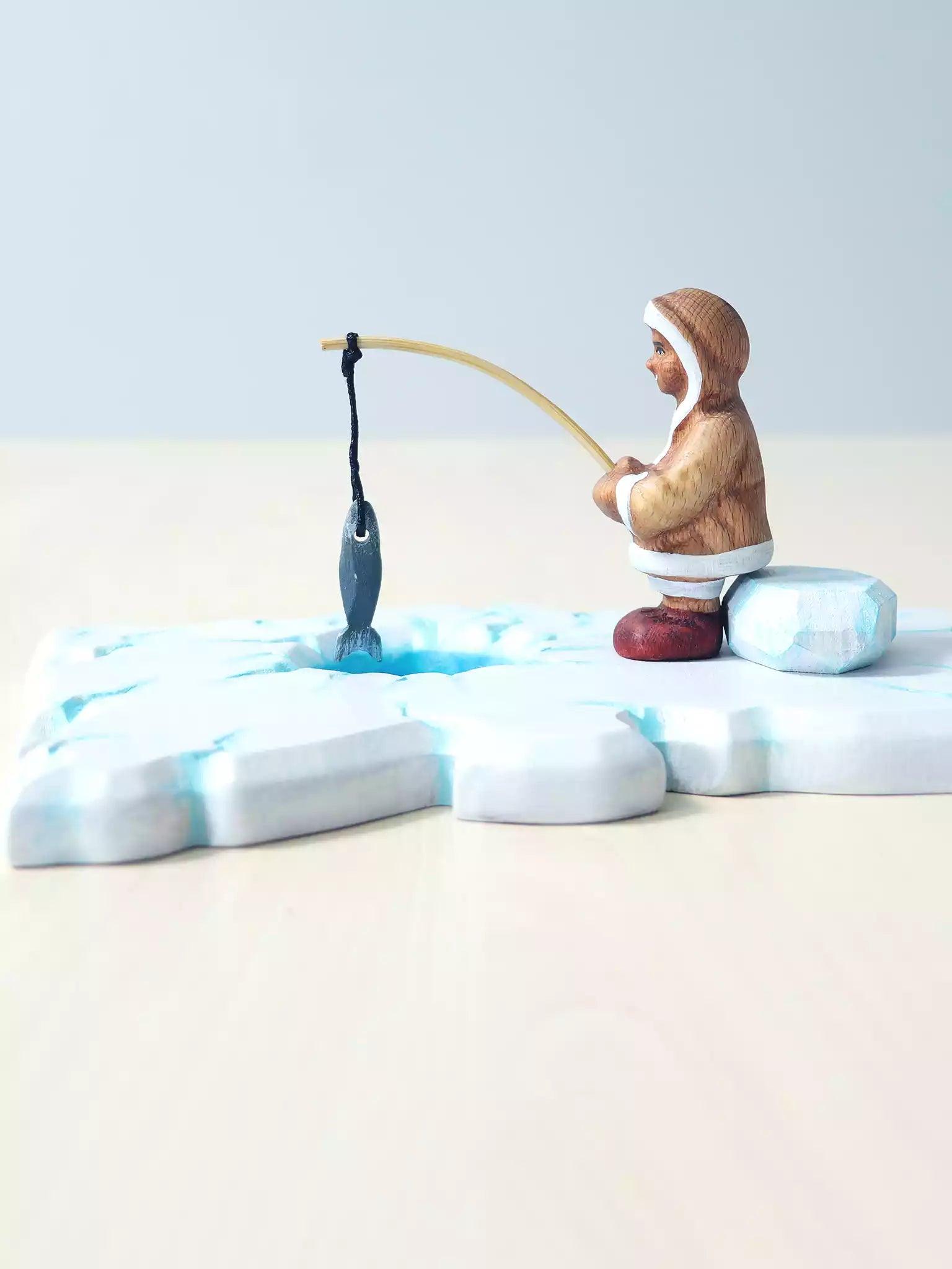 Wooden Inuit Boy Fishing - Noelino Toys