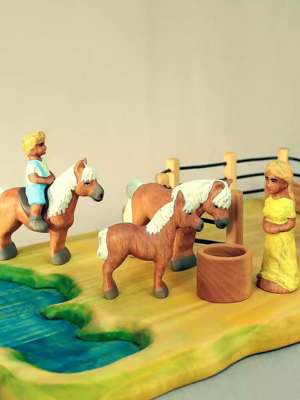 Wooden Paddock Pony Land Set - Noelino Toys