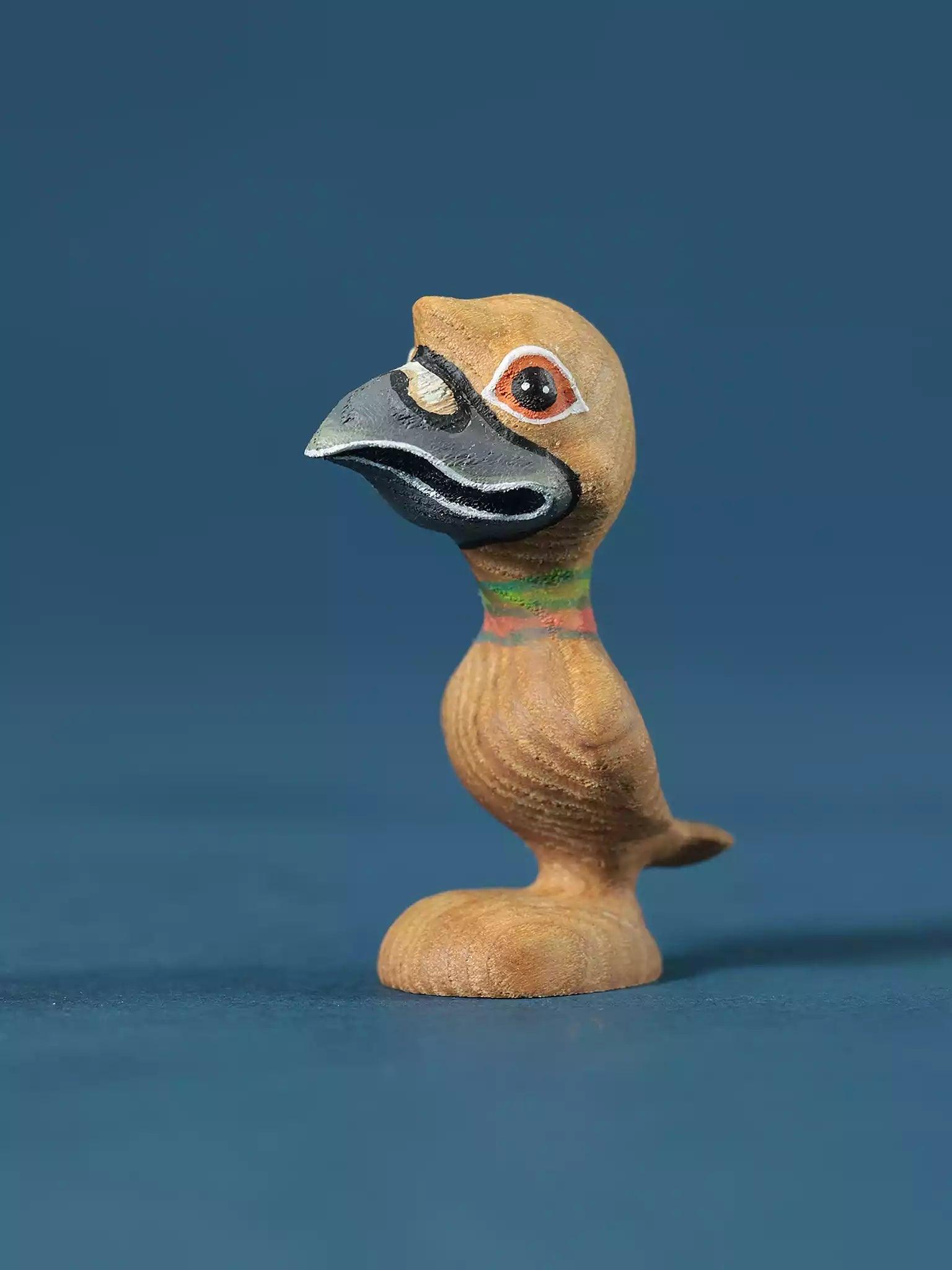 Wooden Pigeon Bird Toy - Cartoon Character for Toddlers - Noelino Toys