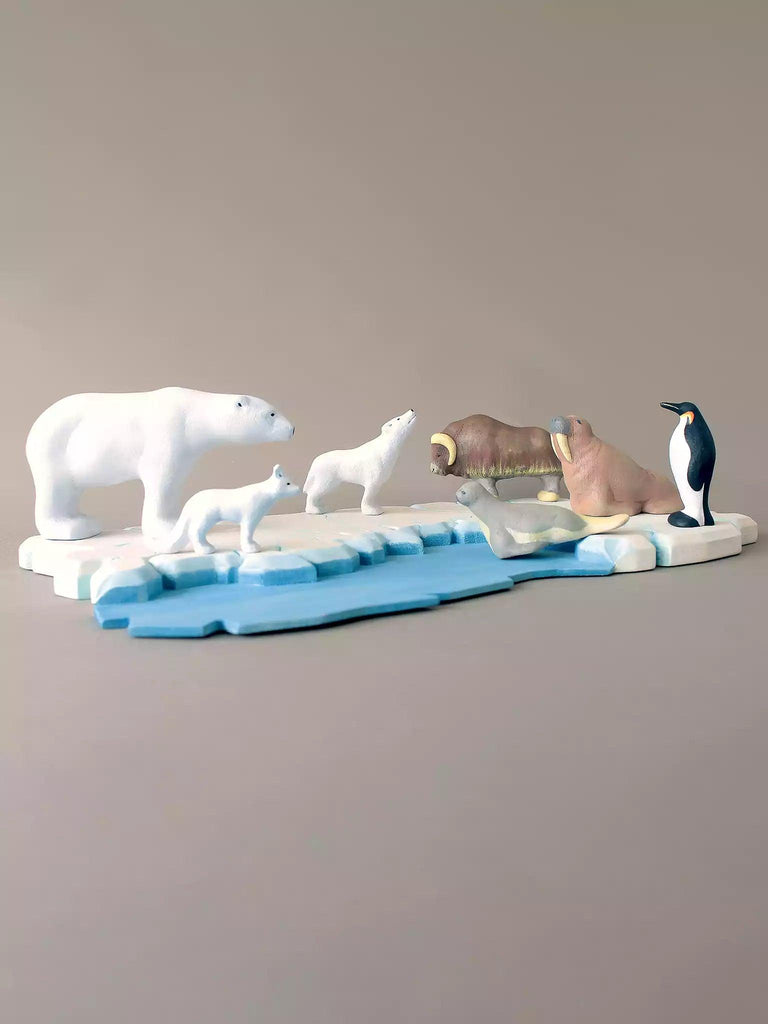 Wooden Polar Bear Collectible Toy Figurine - Noelino Toys