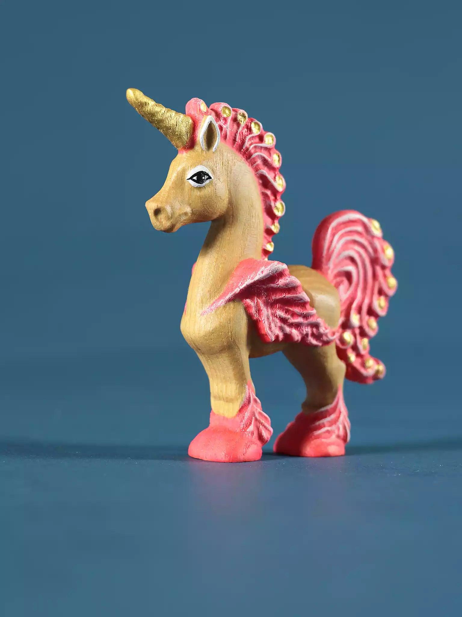 Wooden Unicorn Pegasus Pretend Play Toy Figurine - Noelino Toys